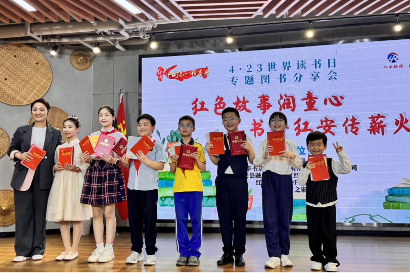 1746770327273024376.png !!!!!2025.5.6定稿 湖北省新華書店2025“荊楚閱讀季”系列活動點燃全民閱讀熱情5125.png